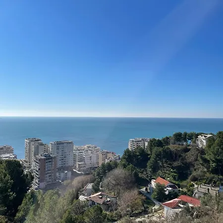 Irene Sunny * Durrës